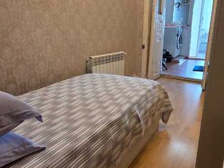 2-room old-build apartment for sale in 28 May, 52 m², 129 000 AZN, photo 2 / 12