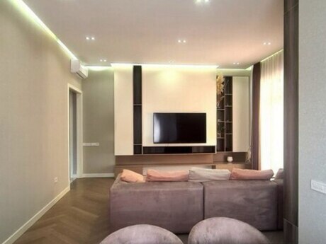 İçəri Şəhərdə 4 otaqlı yeni tikili mənzil kirayə verilir, 160 m², 2 400 AZN/ay, şəkil 3 / 12