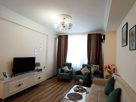 Elan №6549652 - Bakı, Masazır q., 2 otaqlı, 77 m², 3/5 mərtəbə