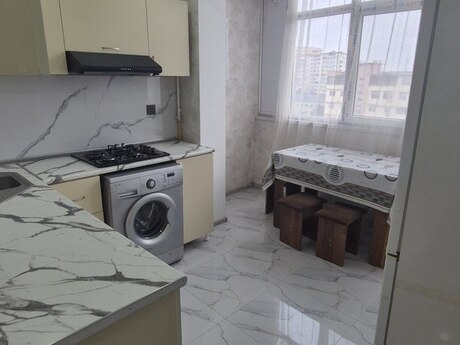 Neftçilərdə 2 otaqlı köhnə tikili mənzil satılır, 65 m², 152 000 AZN, şəkil 3 / 10