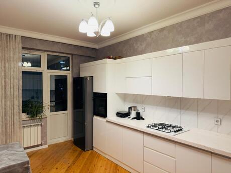 7-ci mikrorayonda 2 otaqlı yeni tikili mənzil satılır, 83 m², 245 000 AZN, şəkil 4 / 11