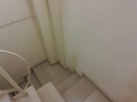 Sahildə 3 otaqlı köhnə tikili mənzil satılır, 150 m², 360 000 AZN, şəkil 4 / 12