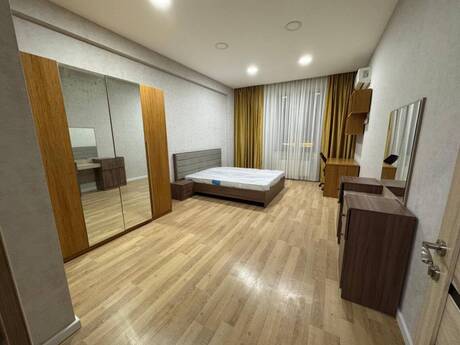 Сдаётся 4-комнатная квартира в новостройке, Gənclik, 140 м², 1 400 AZN/мес, фото 4 / 11