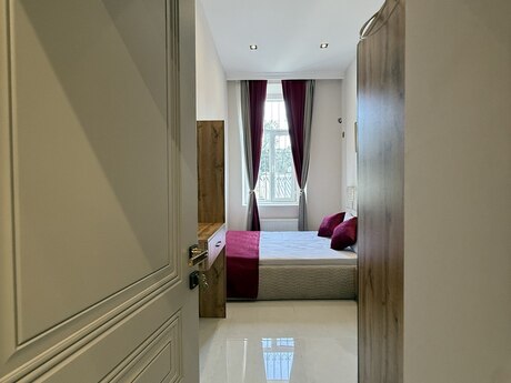 Sahildə 3 otaqlı köhnə tikili mənzil satılır, 90 m², 350 000 AZN, şəkil 4 / 11
