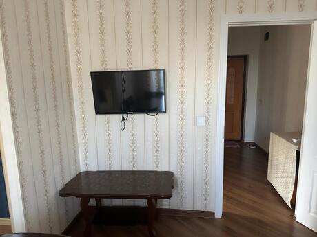8 Noyabrda 2 otaqlı köhnə tikili mənzil kirayə verilir, 35 m², 600 AZN/ay, şəkil 3 / 12