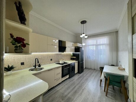 Elan №6549878 - Bakı, Lökbatan q., 2 otaqlı, 86 m², 5/14 mərtəbə
