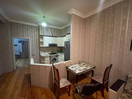 Qara Qarayevdə 2 otaqlı yeni tikili mənzil kirayə verilir, 70 m², 650 AZN/ay, şəkil 5 / 10