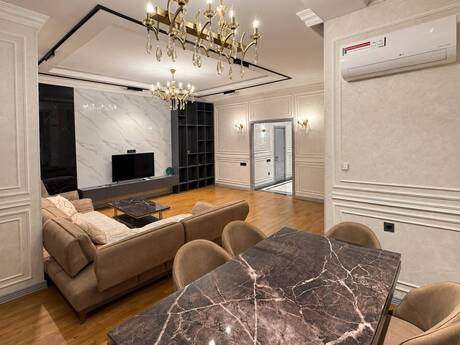 Regal Residence kompleksində 3 otaqlı yeni tikili mənzil satılır, 136 m², 435 000 AZN, şəkil 3 / 12