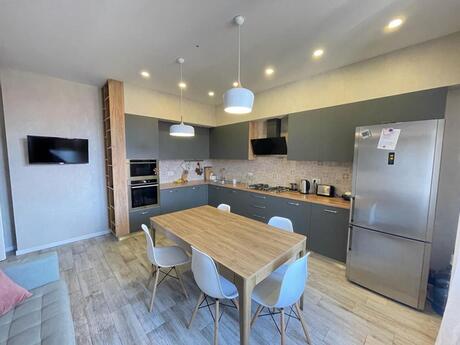 3 otaqlı mənzil, 137 m², Şah İsmayıl Xətai, 470 000 AZN