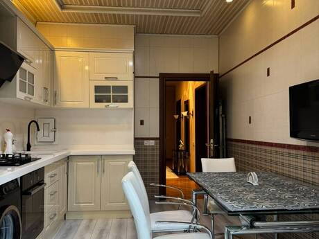 Nizamidə 3 otaqlı yeni tikili mənzil kirayə verilir, 135 m², 1 400 AZN/ay, şəkil 5 / 12