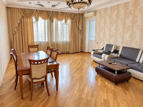 Gənclikdə 2 otaqlı yeni tikili mənzil kirayə verilir, 120 m², 1 000 AZN/ay, şəkil 3 / 12