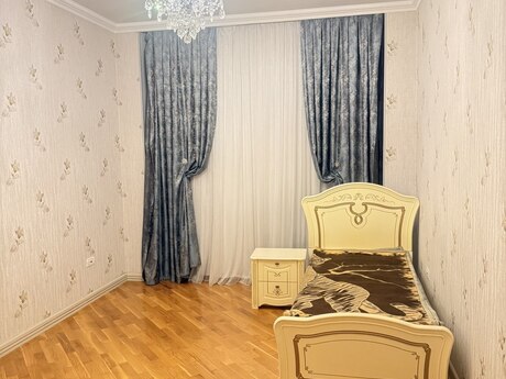 8 Noyabrda 4 otaqlı yeni tikili mənzil kirayə verilir, 170 m², 1 100 AZN/ay, şəkil 5 / 12