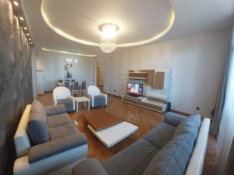 Объявление №6550015 - Баку, Наримановский  р., 3-комн., 170 м², 7/11 этаж
