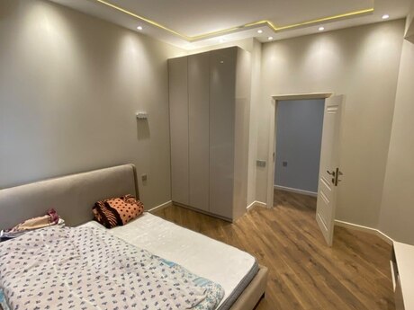 3 otaq · 150 m² · 10/18 mərtəbə, Nəriman Nərimanov