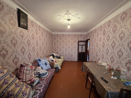 Azadlıq Prospektidə 3 otaqlı köhnə tikili mənzil satılır, 65 m², 175 000 AZN, şəkil 3 / 12