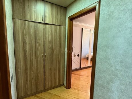 Neftçilərdə 2 otaqlı köhnə tikili mənzil satılır, 55 m², 145 000 AZN, şəkil 5 / 7