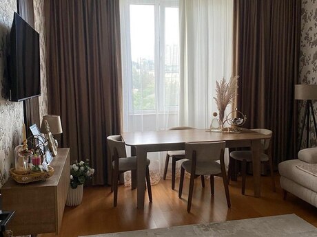 Avtovağzalda 2 otaqlı yeni tikili mənzil satılır, 50 m², 180 000 AZN, şəkil 5 / 7