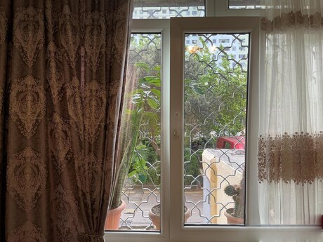 Yeni Günəşlidə 2 otaqlı köhnə tikili mənzil satılır, 60 m², 143 000 AZN, şəkil 3 / 12