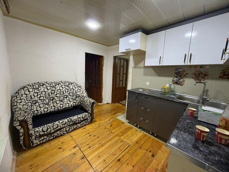 Maştağada 2 otaqlı həyət evi kirayə verilir, 50 m², 250 AZN/ay, şəkil 4 / 5
