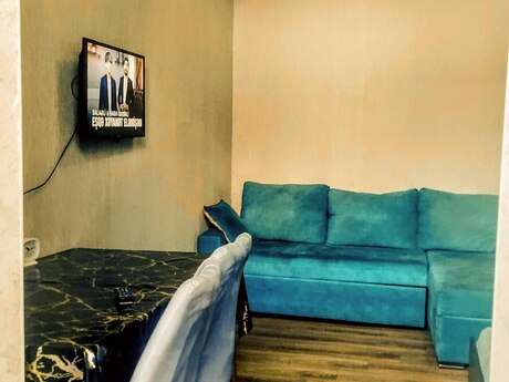 1 otaq · 40 m² · 2/2 mərtəbə, İçəri Şəhər
