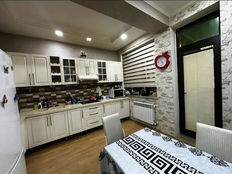 Bakıxanovda 2 otaqlı yeni tikili mənzil satılır, 91 m², 172 000 AZN, şəkil 5 / 8