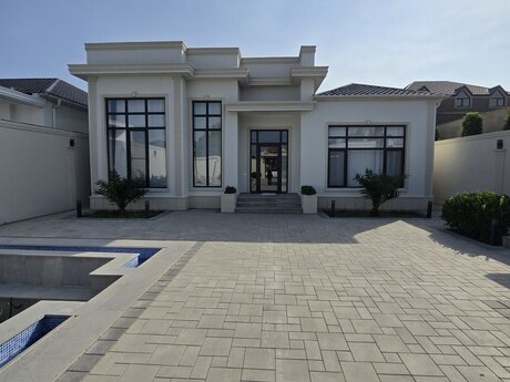4 rooms · 200 m², Şüvəlan