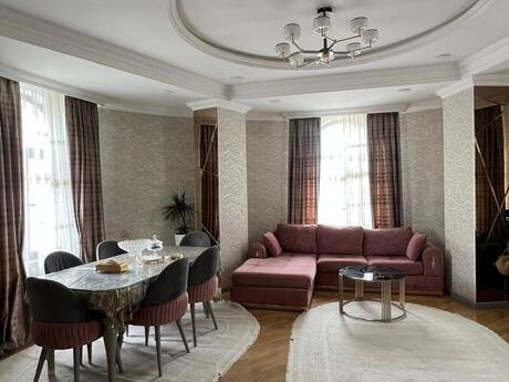 Elan №6550387 - Bakı, Nizami m., 4 otaqlı, 140 m², 5/10 mərtəbə
