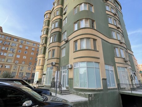 Yeni Bakı kompleksində 2 otaqlı yeni tikili mənzil satılır, 42 m², 88 900 AZN, şəkil 2 / 12