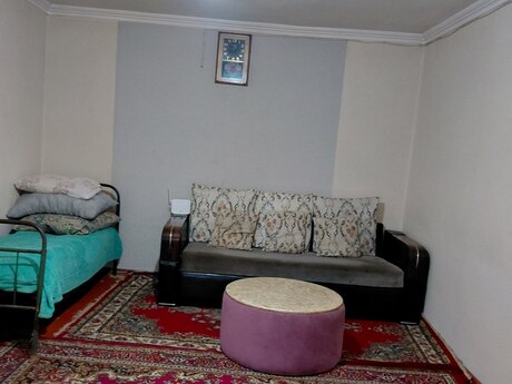 20 Yanvarda 1 otaqlı köhnə tikili mənzil kirayə verilir, 30 m², 350 AZN/ay, şəkil 2 / 8