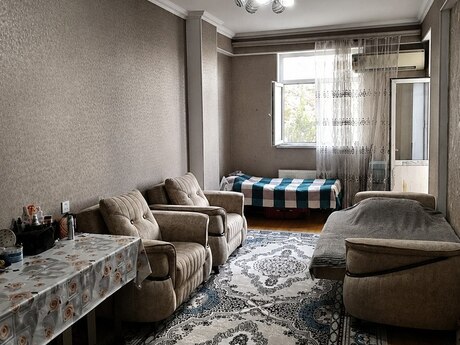 3 otaq · 90 m² · 2/16 mərtəbə, İnşaatçılar