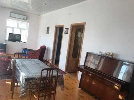 Buzovnada 3 otaqlı həyət evi kirayə verilir, 90 m², 400 AZN/ay, şəkil 3 / 8