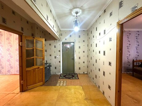 Elan №6550507 - Bakı, Yeni Günəşli q., 4 otaqlı, 80 m², 2/9 mərtəbə