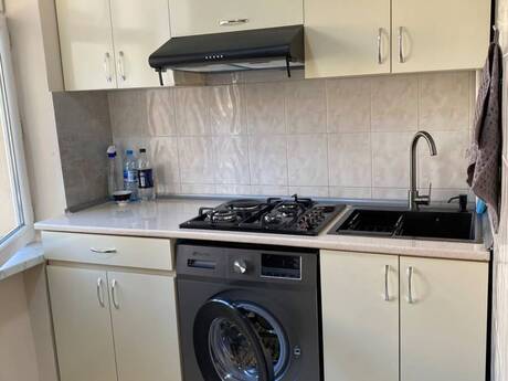 Nizamidə 2 otaqlı köhnə tikili mənzil kirayə verilir, 50 m², 650 AZN/ay, şəkil 5 / 12