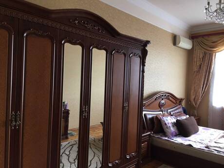 28 Mayda 3 otaqlı yeni tikili mənzil satılır, 140 m², 445 000 AZN, şəkil 4 / 8