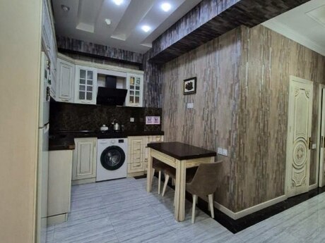 Продаётся 2-комнатная квартира в новостройке, İnşaatçılar, 80 м², 298 000 AZN, фото 5 / 12