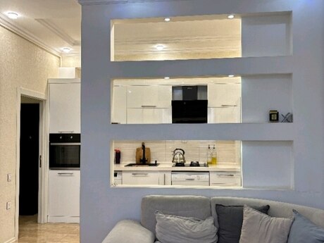 İnşaatçılarda 3 otaqlı yeni tikili mənzil satılır, 80 m², 275 000 AZN, şəkil 2 / 7