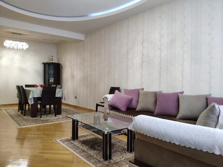 4 otaq · 165 m² · 6/25 mərtəbə, Memar Əcəmi