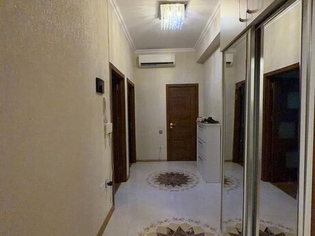Avtovağzalda 2 otaqlı yeni tikili mənzil satılır, 70 m², 185 000 AZN, şəkil 5 / 12