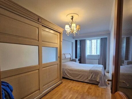 Şah İsmayıl Xətaidə 2 otaqlı köhnə tikili mənzil satılır, 65 m², 229 000 AZN, şəkil 3 / 12