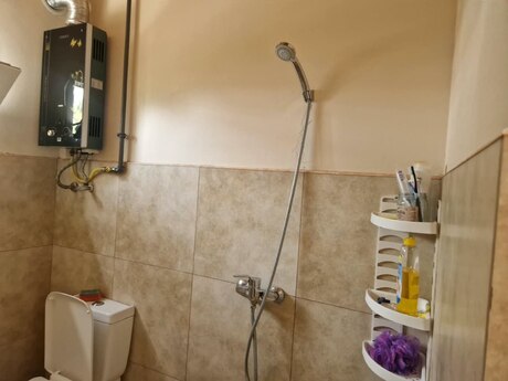 Сдаётся 1-комнатный дом, Suraxanı, 50 м², 300 AZN/мес, фото 4 / 5