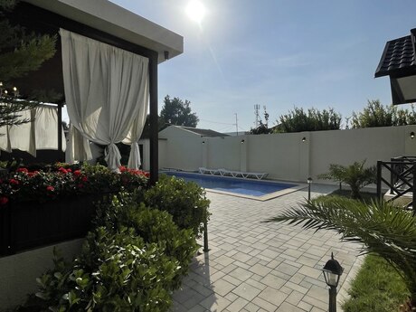 Şüvəlanda 4 otaqlı həyət evi satılır, 170 m², 349 000 AZN, şəkil 4 / 12