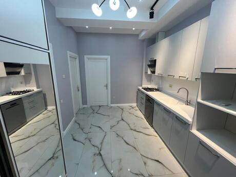 Whitestone Residence kompleksində 2 otaqlı yeni tikili mənzil satılır, 62 m², 300 000 AZN, şəkil 3 / 8