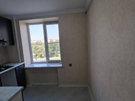 Xalqlar Dostluğunda 2 otaqlı köhnə tikili mənzil kirayə verilir, 55 m², 650 AZN/ay, şəkil 2 / 12