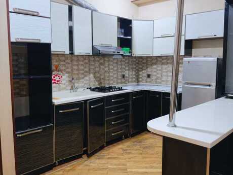 Azadlıq Prospektidə 3 otaqlı yeni tikili mənzil kirayə verilir, 70 m², 650 AZN/ay, şəkil 4 / 12
