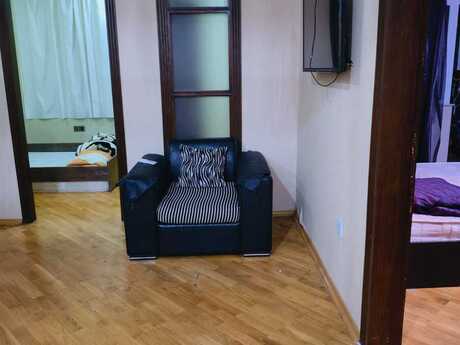 Azadlıq Prospektidə 3 otaqlı yeni tikili mənzil kirayə verilir, 70 m², 650 AZN/ay, şəkil 2 / 12