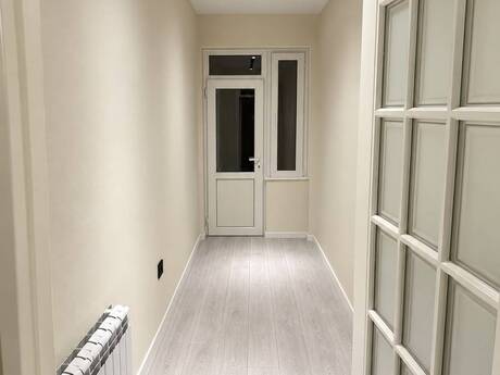 20 Yanvarda 4 otaqlı köhnə tikili mənzil satılır, 110 m², 245 000 AZN, şəkil 3 / 8