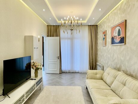 3-room new-build apartment for sale in Gənclik, 98 m², 382 000 AZN, photo 3 / 12