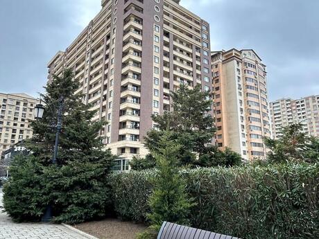 Elan №6550957 - Bakı, Şah İsmayıl Xətai m., 3 otaqlı, 135 m², 2/16 mərtəbə
