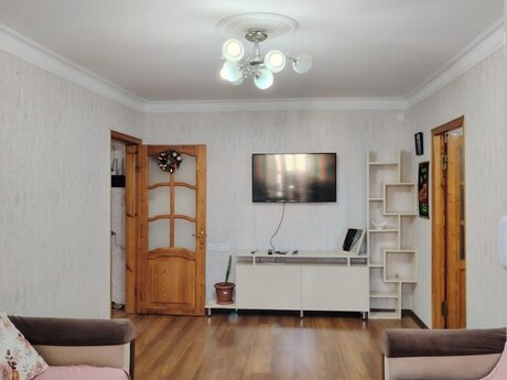 Azadlıq Prospektidə 2 otaqlı köhnə tikili mənzil kirayə verilir, 50 m², 500 AZN/ay, şəkil 4 / 9