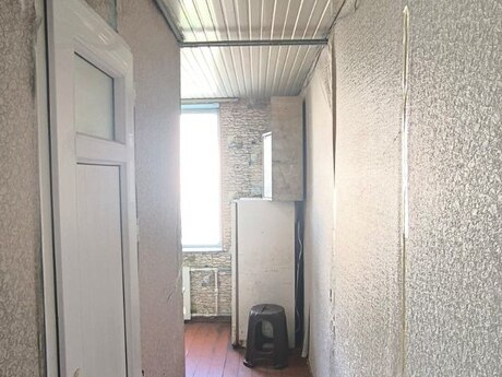 Biləcəridə 2 otaqlı köhnə tikili mənzil satılır, 45 m², 105 000 AZN, şəkil 4 / 7